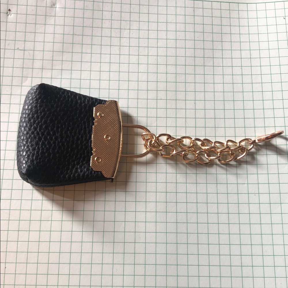 Purse charm Black Pebbled with Gold Chain